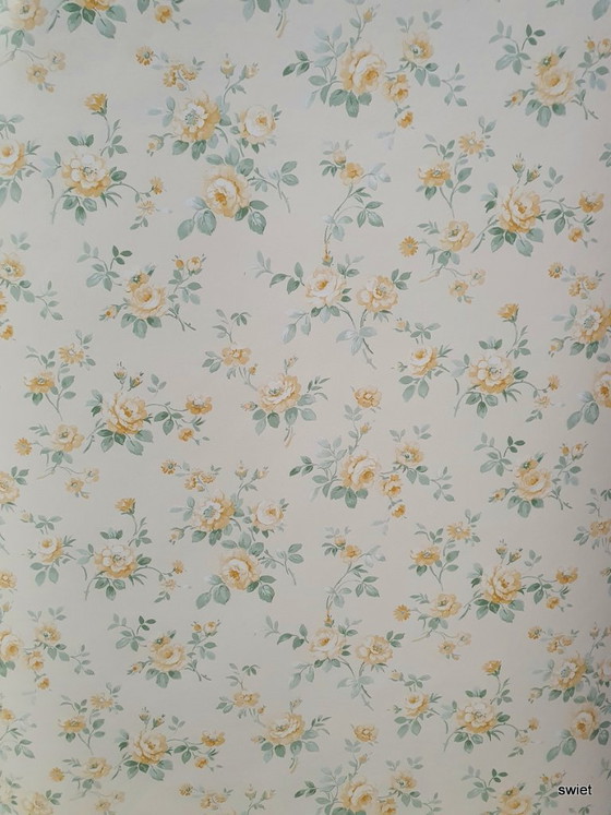 12507 Crème Behang Met Gele Roosjes In Brocante Sfeer – swiet vintage wallpapers, Wanddecoratie, Paper (photo 4 of 5)