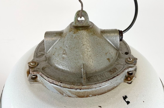 Image 1 of Suspension industrielle en fonte émaillée grise de Zaos, années 1960