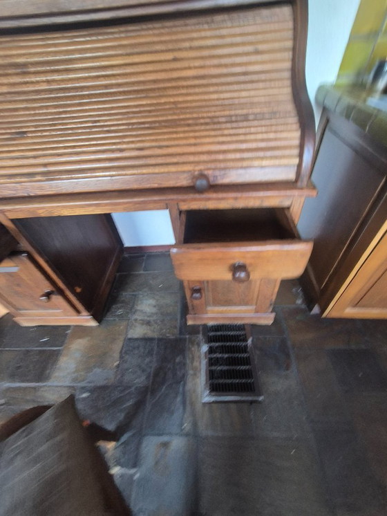 Image 1 of Secretarias