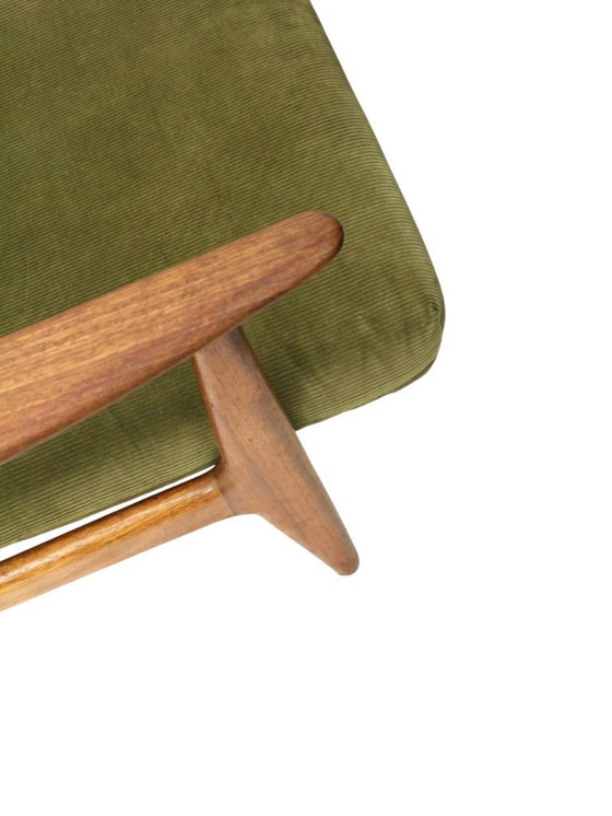 Image 1 of Fauteuil scandinave vintage avec revêtement en velours côtelé vert des années 1970