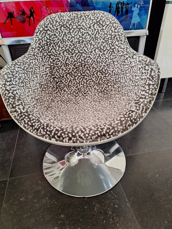 Image 1 of Design Rotary Seat