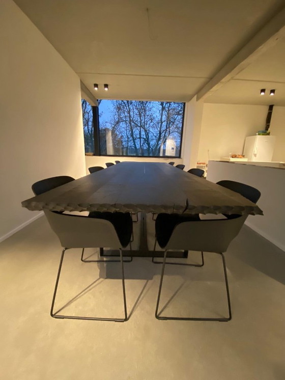 Image 1 of Schwarzer Tisch aus gebranntem Holz (Unikat)