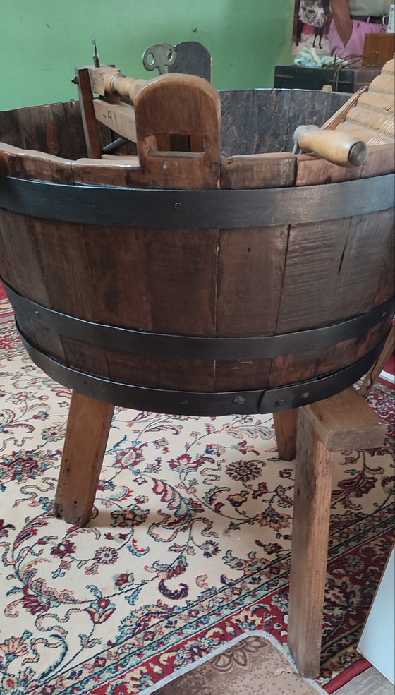 Bañera de madera antigua y juego completo de lavandería. – Cuvier ancien en bois et son ensemble de buanderie (photo 3 of 15)