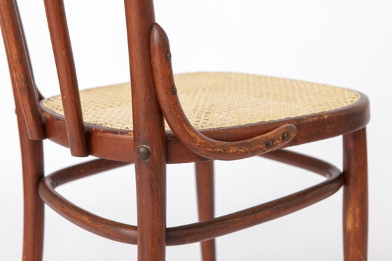 Antiker Bugholzstuhl im Stil von Thonet Nr. 56 | Österreichischer Rattanstuhl | 1930er Jahre (photo 8 of 13)