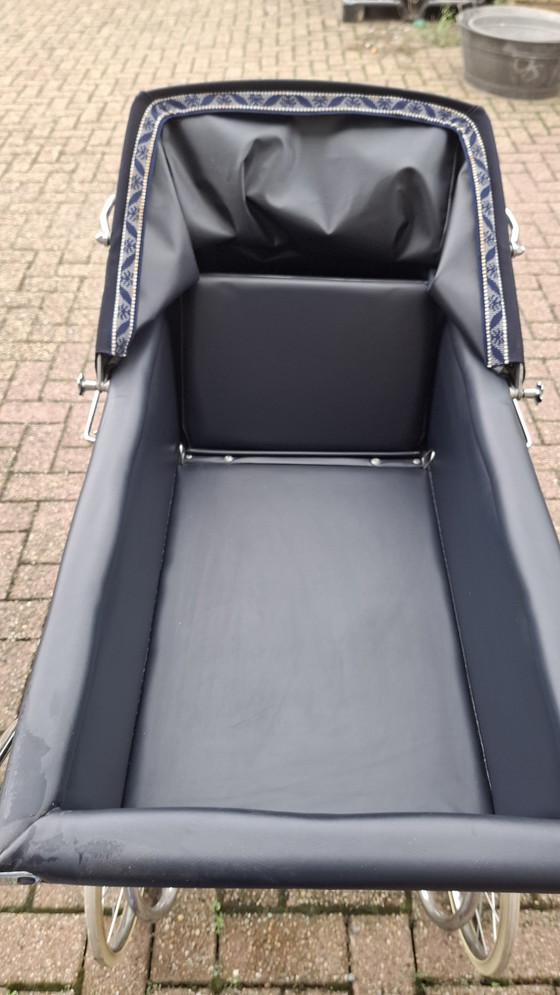 Image 1 of Poussette Silver Cross | Fabriquée en Angleterre | Classique et luxueuse