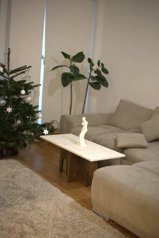 Mesa de centro Recta Crema Perla de piedra natural y madera maciza de roble