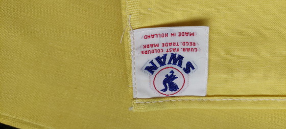 Image 1 of Vintage tafelkleed van SWAN
