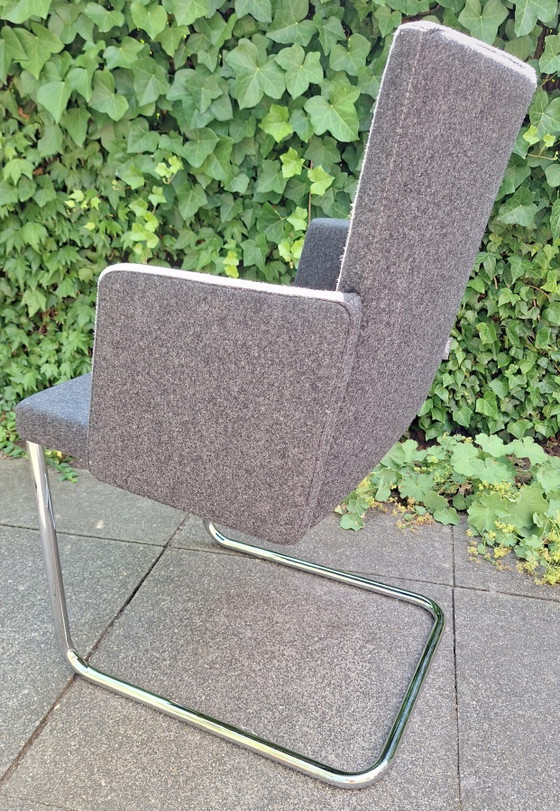 6 sillas de comedor de diseño Artifort – Metal, Textile (photo 7 of 9)