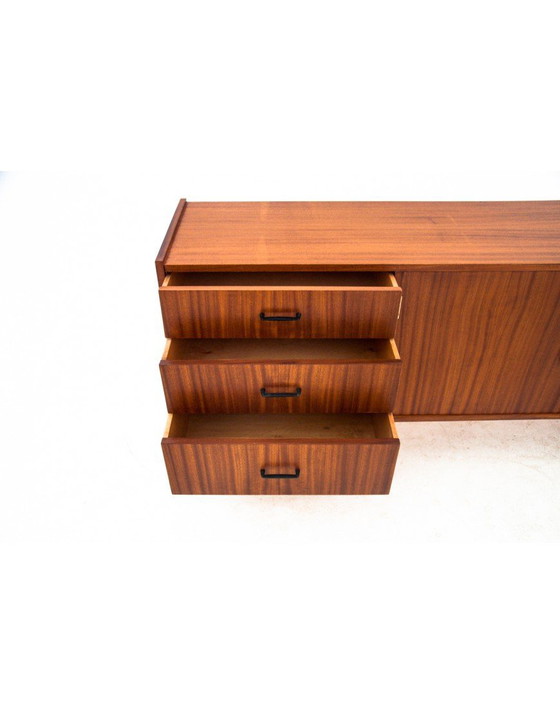 Image 1 of Commode, Pologne, années 1960.