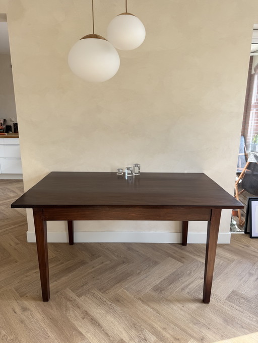 Table en bois massif