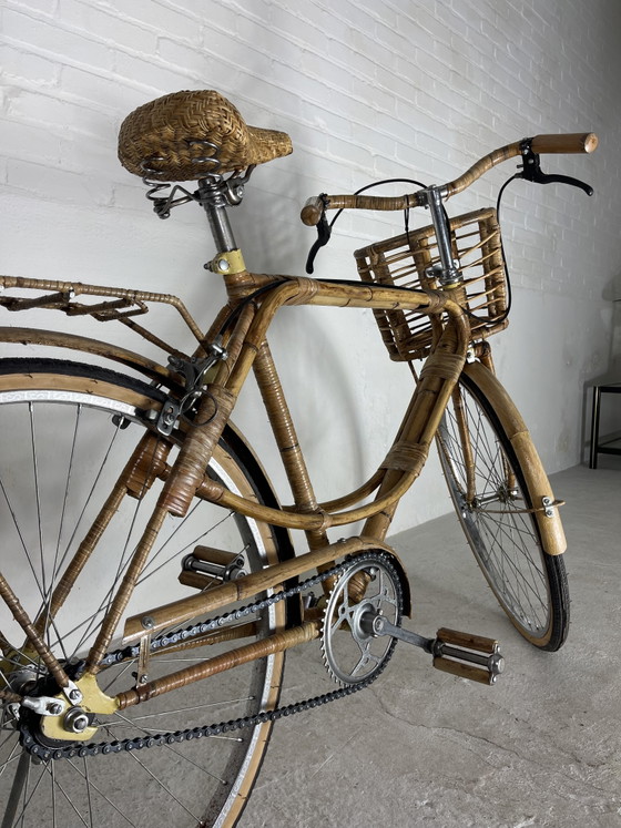 Image 1 of Vélo en bambou vintage rétro