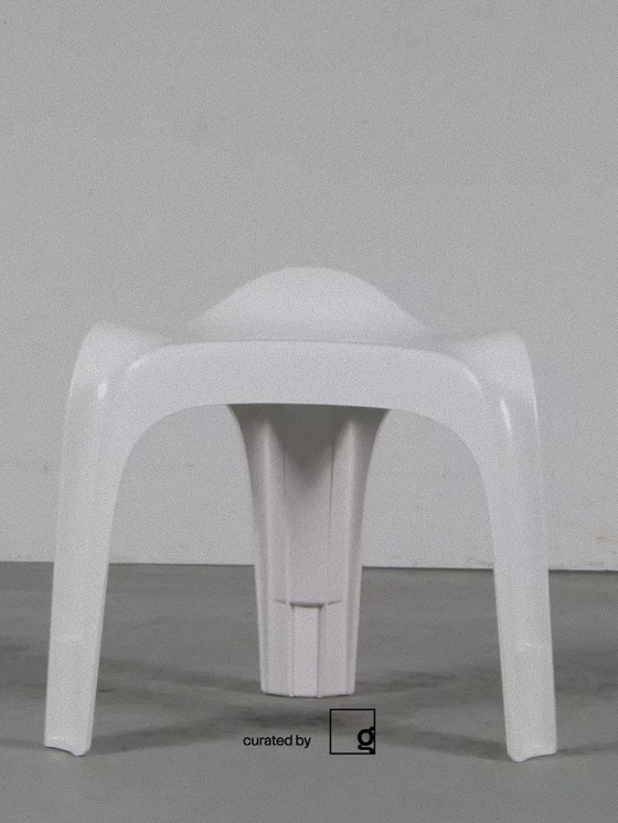 Image 1 of White Casalino stools, Casala — Alexander Begge (x2)
