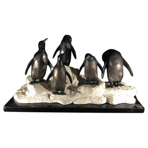 Sculpture de pingouins Art Déco en métal peint et terre cuite, années 1930