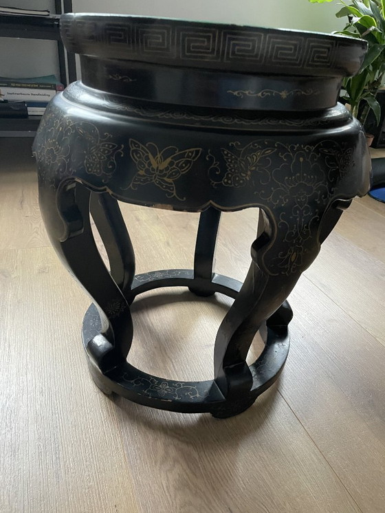 Image 1 of Antique Chinese Side Table – Handmade – Jade, Mother of Pearl & Gold Painting – Jinlong Beijing
