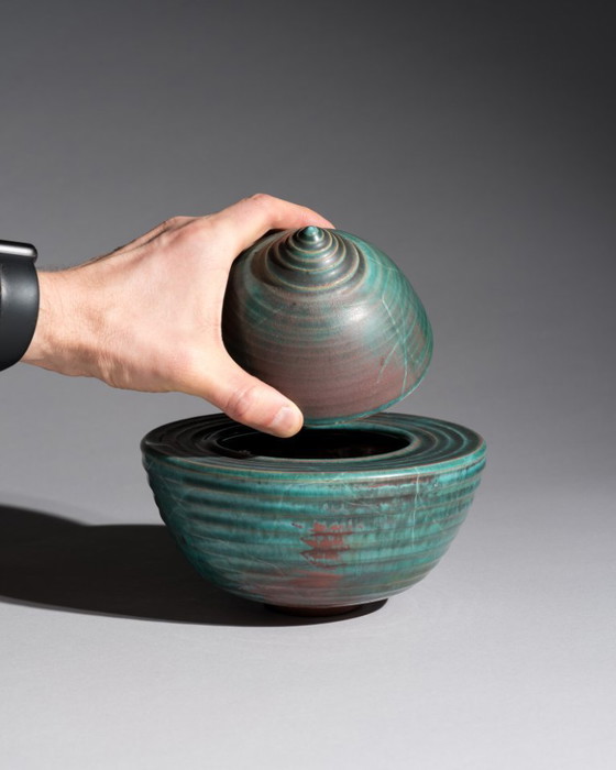 Image 1 of Studio Ceramic Box Duo – Mario Enke, Duitsland, 2010 · Sculpturale containers van steengoed, gebakken in reductieoven