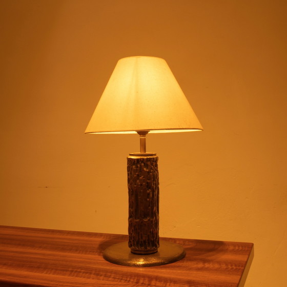 Luciano Frigerio Brutalistische italienische Messinglampe 1970 – Tischlampen, Brass, Italian Design (photo 18 of 18)