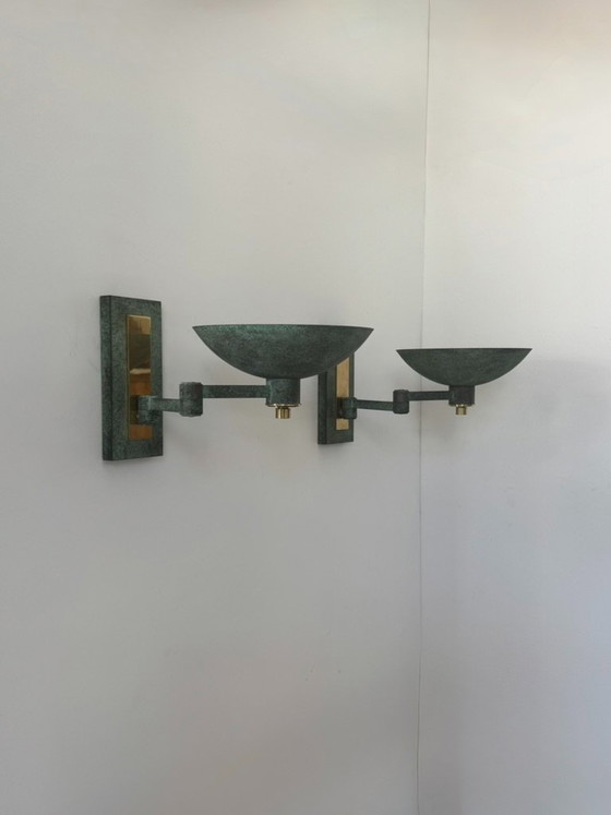 Set van twee vintage verstelbare messing wandlampen met groene bronzen patina, Frankrijk, 1970 – Brass (photo 7 of 7)