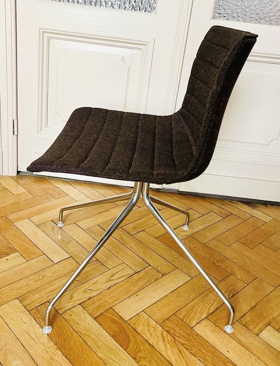 Image 1 of 8x Arper Catifa Dining Chairs