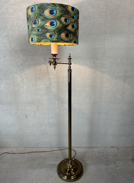 Image 1 of Lampada da terra vintage in ottone