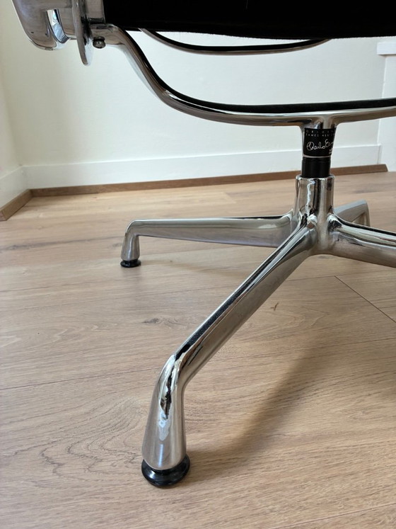 Image 1 of Vitra Eames EA 116 Herman Miller