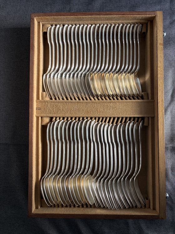 Image 1 of Prestigieux Service Christofle Vendôme "Honnorat Marseille" - 146 Pièces avec Cabinet d'Origine