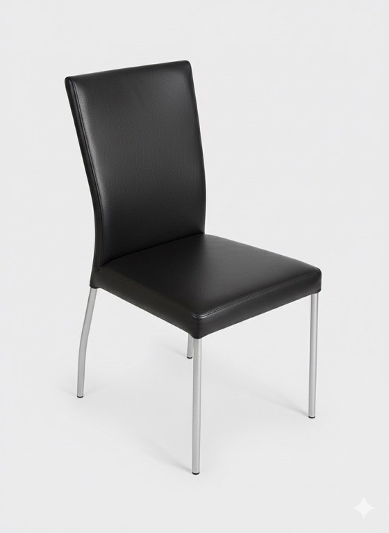 Image 1 of Eethoek (Blank Eiken) Met 4 Lederen Stoelen (In Nieuwstaat)