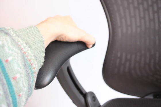 Image 1 of Silla de escritorio Herman Miller Mirra 1 de Studio 7.5, Berlín, 2003