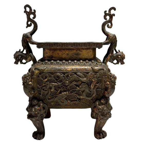 Antiguo Quemador de Incienso Chino Fangding de Bronce con Pedestal – Set de 3 Piezas – Dinastía Qing Tardía (photo 6 of 11)