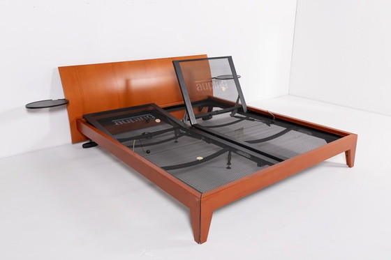 Image 1 of Hannes Wettstein ‘Juno’ bedframe van Cassina