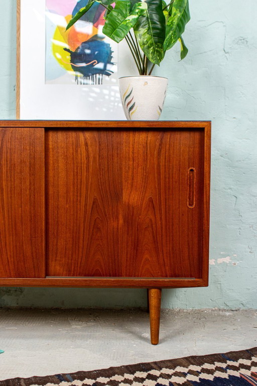 Vintage sideboard chest of drawers teak Hundevad Danish Mid Century 60s