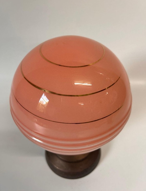 Image 1 of Zacht roze plafonnière met gouden cirkels koperen armatuur