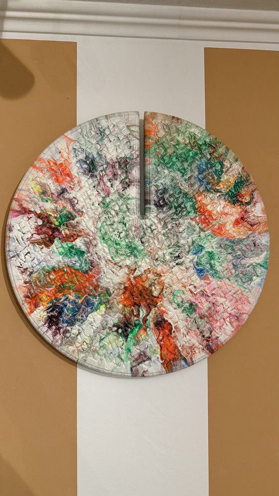 Image 1 of Talla de madera con técnica de fundición acrílica fluorescente UV por Rotan Hunt