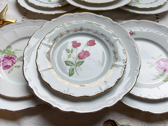 6 Vintage White Gilded Porcelain Plates + 6 Mismatched Floral Small Plates – Crockery (photo 5 of 17)