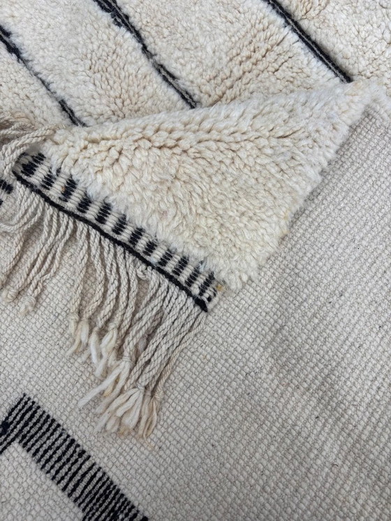 Image 1 of Moroccan Berber Beni Ourain Rug 180x270 cm - White Authentic Wool Carpet - Modern Design Rug
