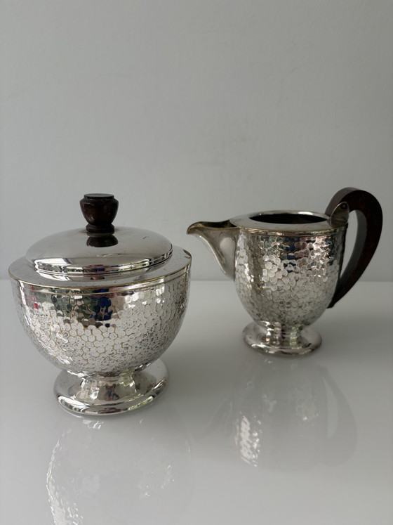 Art Deco Four-Piece Coffee and Tea Crockery | 1925-1930 | Hammered Silver-Plated Metal – Wood (photo 9 of 15)