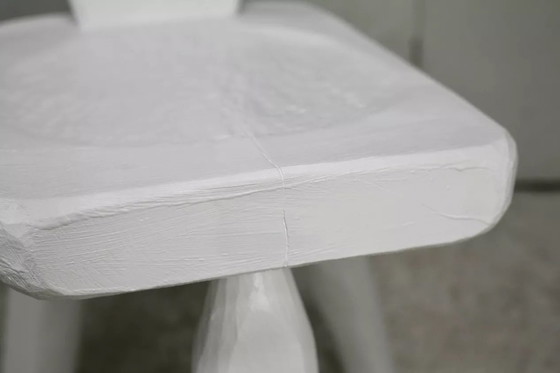 Image 1 of 2 sedie a treppiede, sedili Gouge, brutalisti