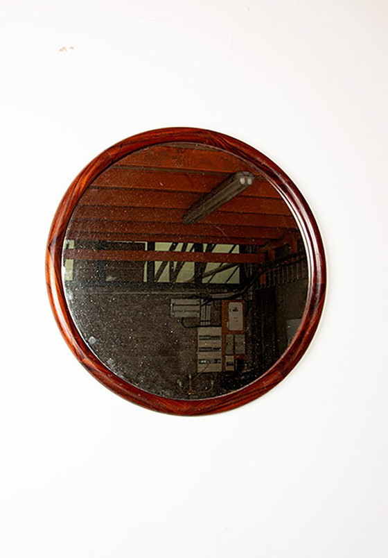 Image 1 of Grande specchio rotondo in palissandro danese di Vildbjerg Mobelfabrik 1960