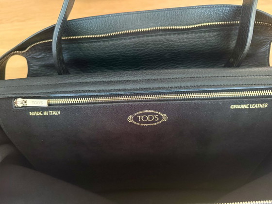 Schwarze Tod's Wave Handtasche – Henkeltaschen, Leather, Calfskin (photo 3 of 13)