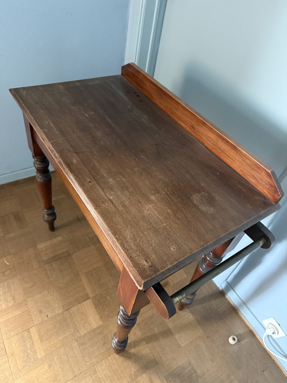 2 antike Badezimmertische aus Holz – Beistelltische, Wood (photo 3 of 5)