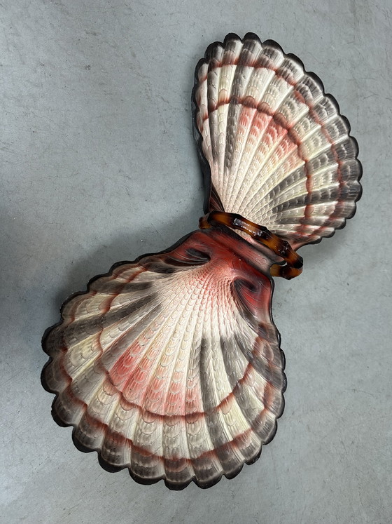 Image 1 of Vintage XL Scallop - Bowl