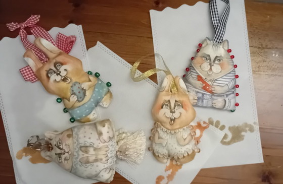 Image 1 of Angeli, coniglietti e gatti pasquali. Fatti a mano