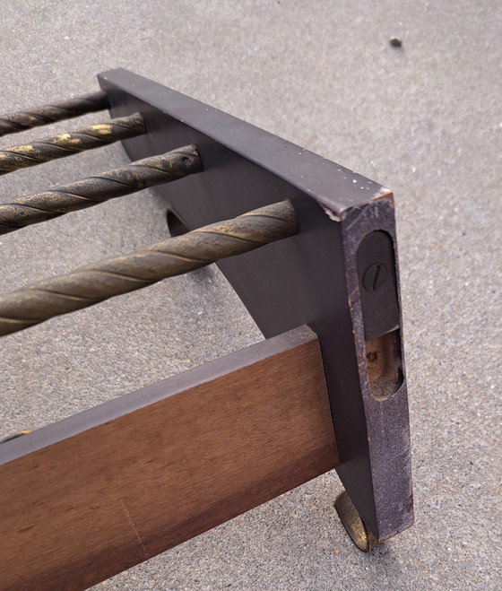 Image 1 of Perchero clásico francés con espacio de almacenamiento