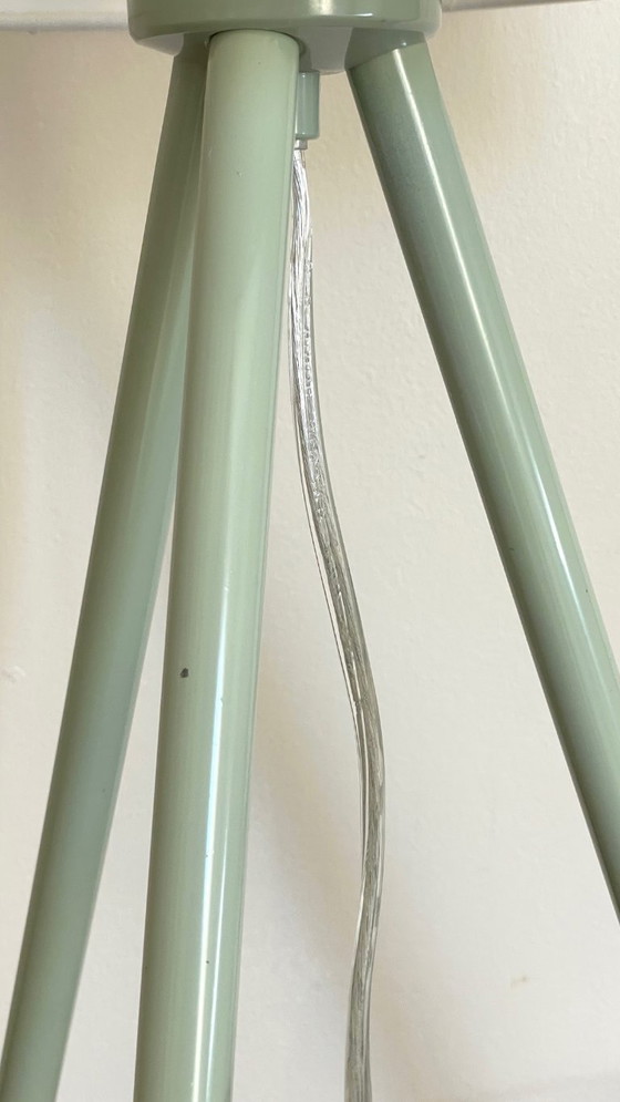 Tripod Tafellamp Groen Metaal Jaren 90 – Tafellampen, Textile (photo 11 of 21)