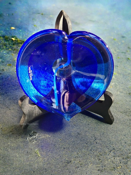 Image 1 of 1 prachtig Gunnel Sahlin art glass design stuk aan, ontworpen voor Kosta Boda. 