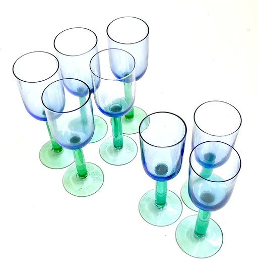 Juego de 8 vasos de cristal hechos a mano