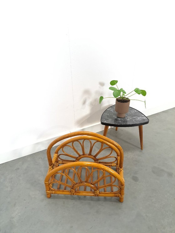 Image 1 of Rattan magazine rack, reading basket
