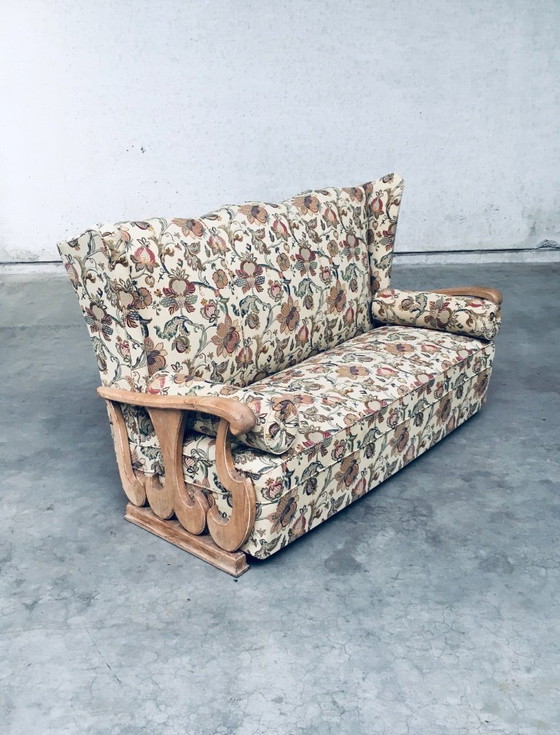 Image 1 of Dreisitzer-Sofa mit hoher Ohrenlehne im Stil der frühen 1900er Jahre