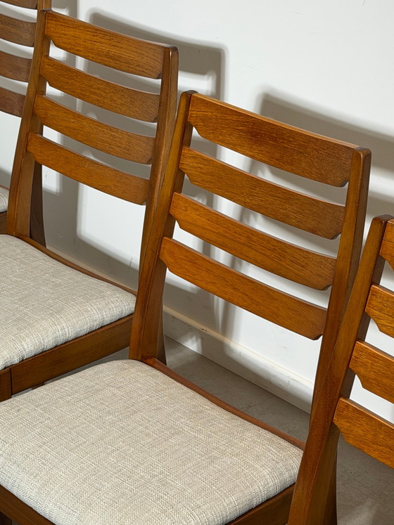 Set di quattro Sedie da pranzo Nathan in teak – Mid-Century Modern (photo 5 of 6)