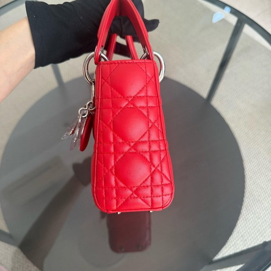 Image 1 of DIOR LADY MINI - PELLE DI AGNELLO CANNAGE ROSSO, DETTAGLI ARGENTO, CINTURINO REGOLABILE