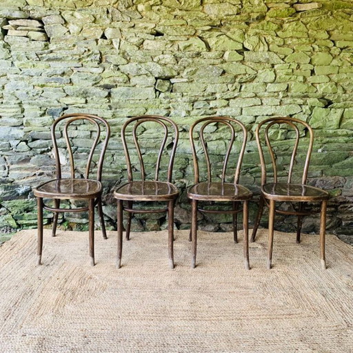 Set van 4 bistrostolen